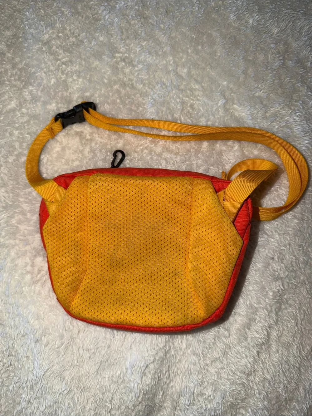Arc'teryx Mantis 1L bag